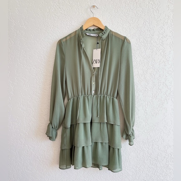 Zara Dresses & Skirts - Zara Short Ruffled  Dress